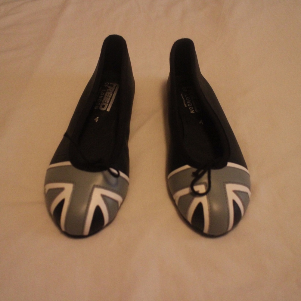 New Freed of London Ballet Flat Black r Sz UK 4 US